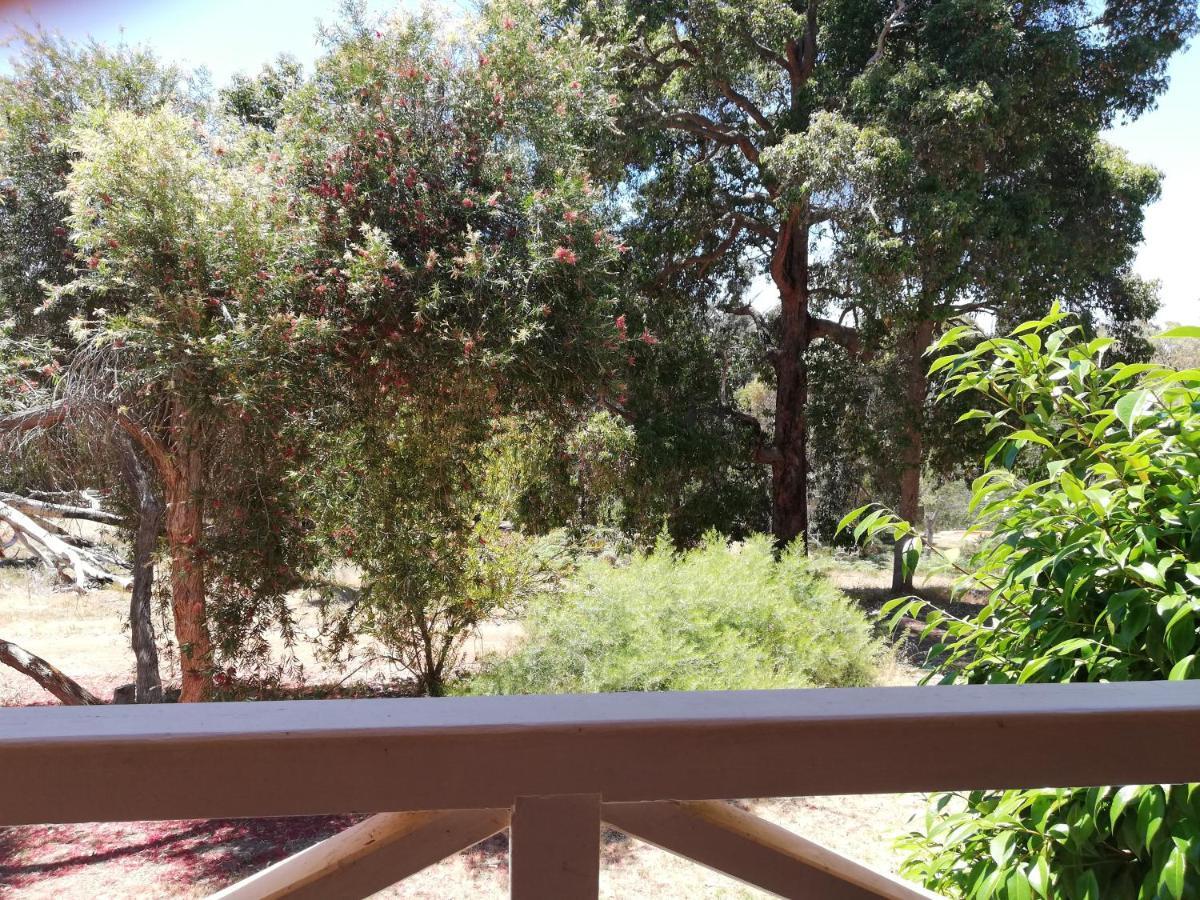 Woodlands Of Balingup Bush Cottages Εξωτερικό φωτογραφία